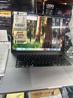 LABOR DAY DEALS!!! 16" MacBook Pro Retina M1 Pro 10-Core CPU, 16-Core GPU, 32GB Ram, 512GB SSD 2021