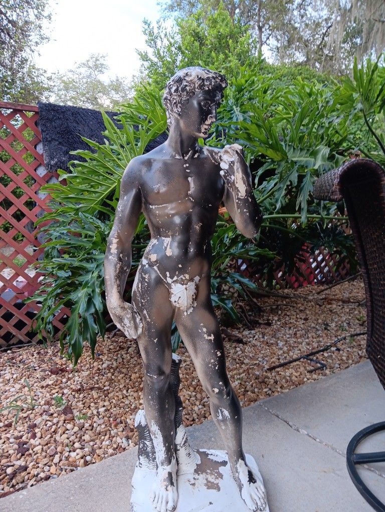 Michaelangelo David 1963 Statue