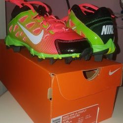 Nike Baseball/ Softball Shoes size 12C (NEW)