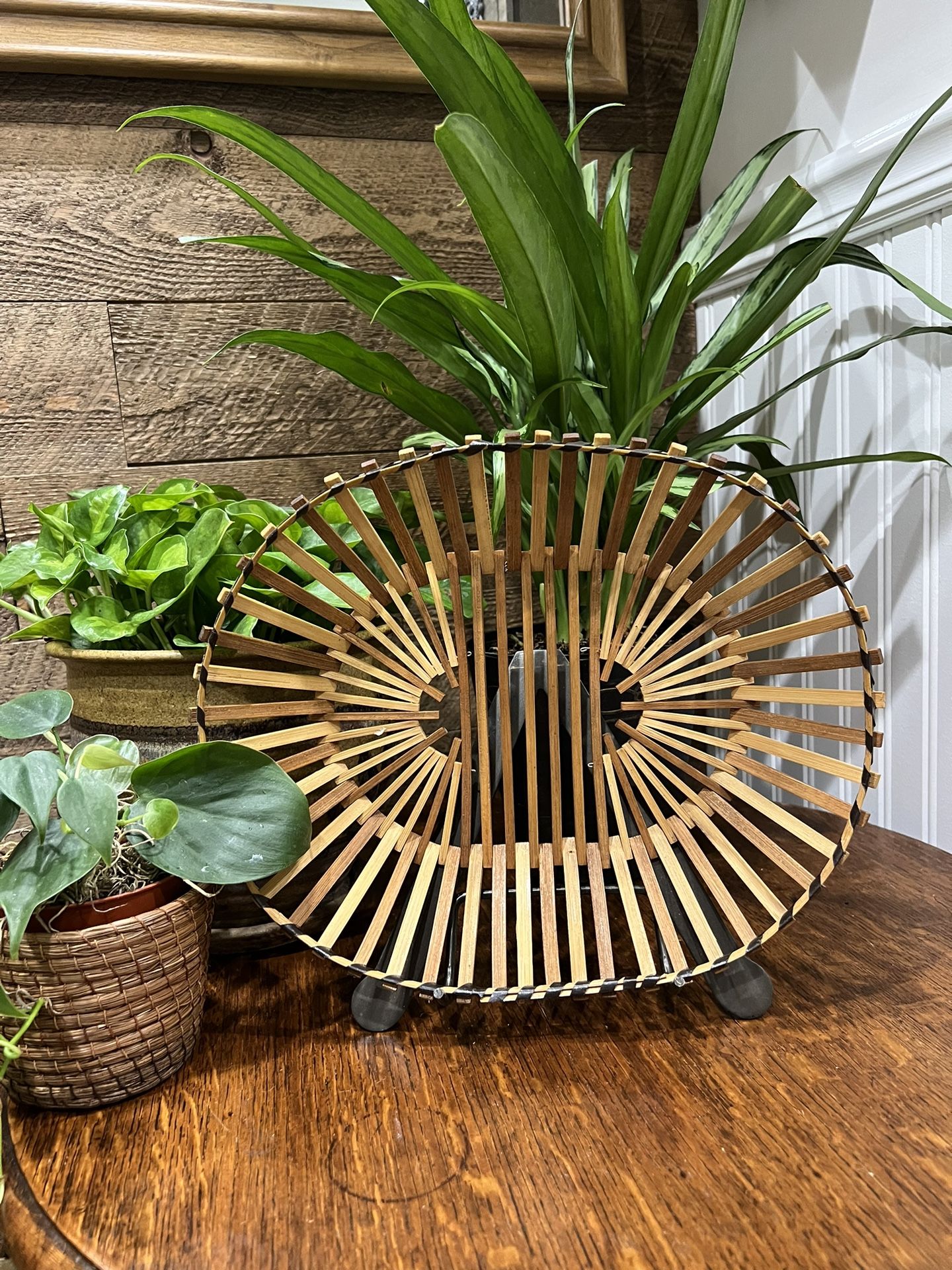 Bamboo Basket Wall Display Trinket Tray Organizer Catchall Brown Black Boho Vintage Woven