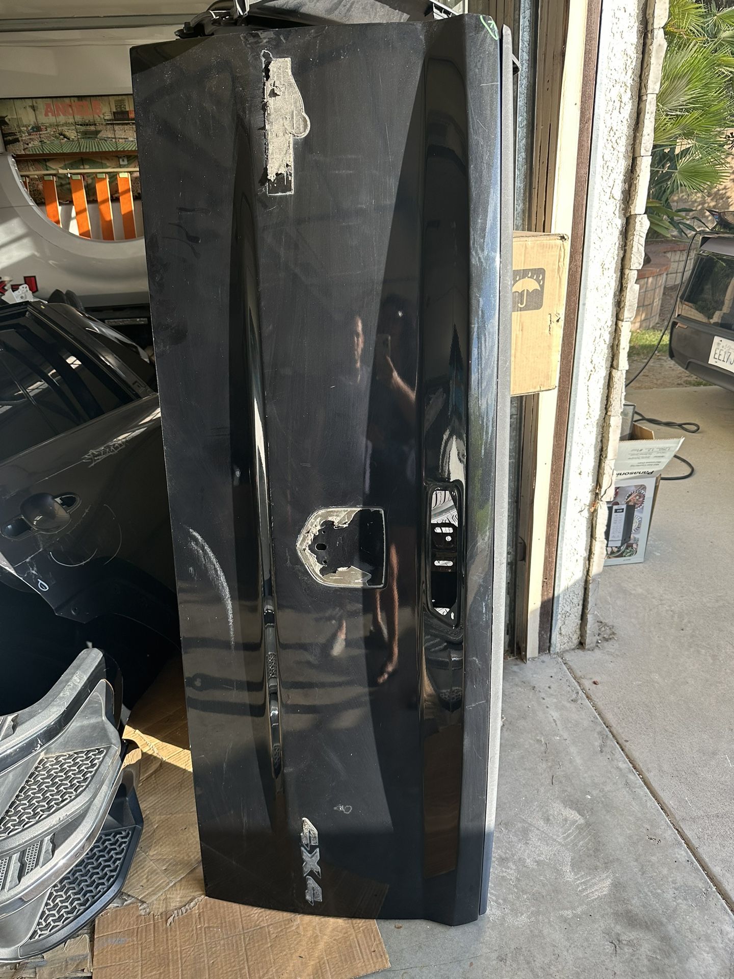 2012-2017 RAM 1500 TAILGATE OEM