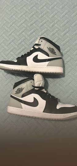 Men’s Nike shoes