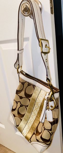 Coach Hampton Stripe Medium Duffle #10542 Brown & Gold Retails $298.00