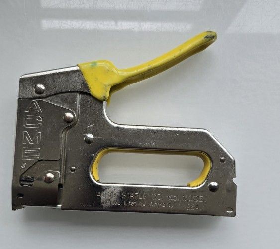Staple Gun T-25