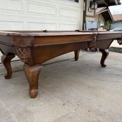 Pool Table 8ft ( Free Delivery & Set Up & New Color Felt Of Your Choice) 