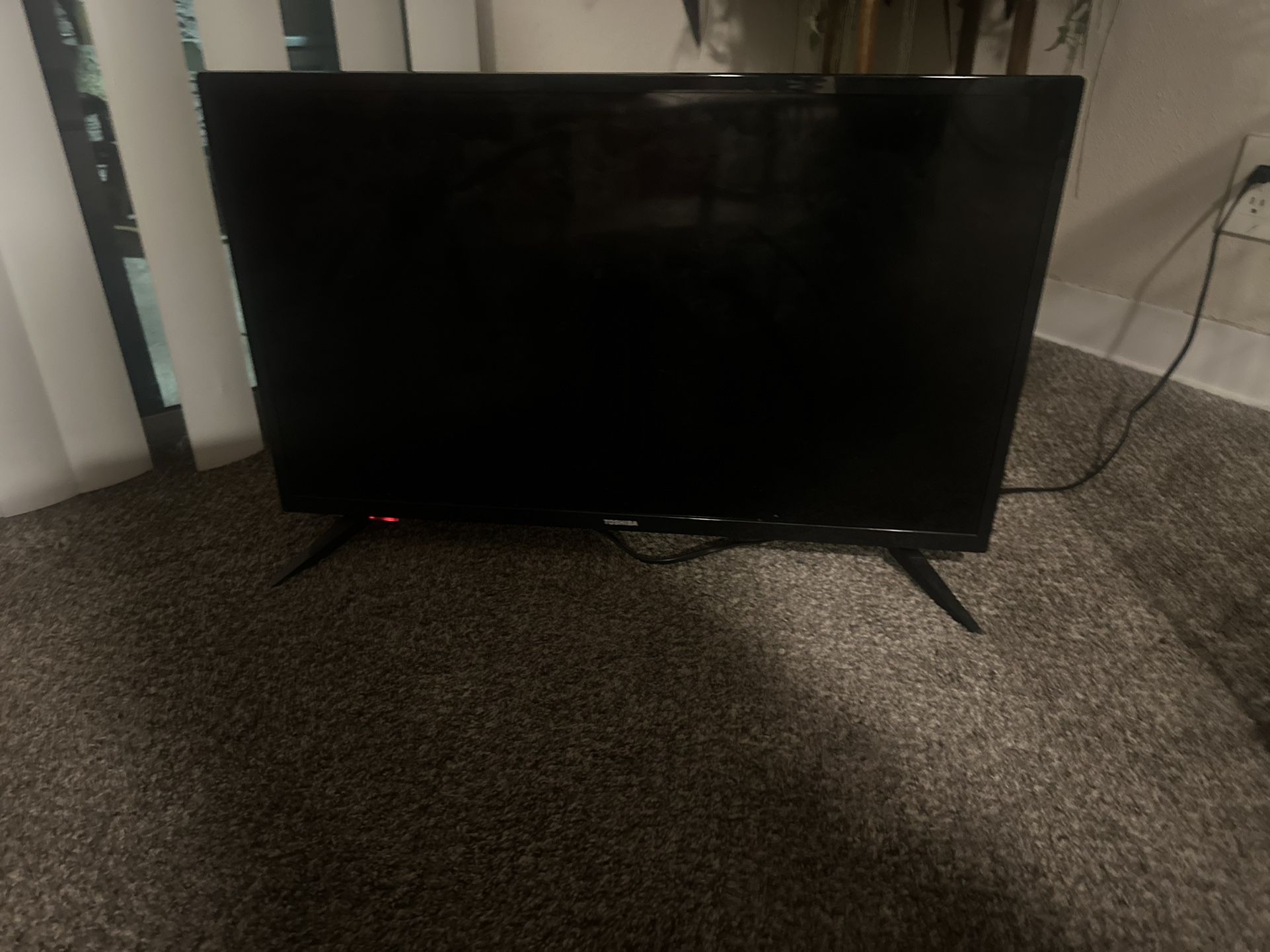 32in Tobisha Fire Stick TV