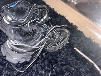 Black balenciagas