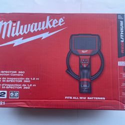 M26- Milwaukee M12 12V Lithium-Ion Cordless M-SPECTOR 360-Degree 4 ft. Inspection Camera Kit