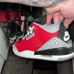 Jordan 3s 