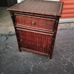 🌿 Bamboo Wicker Side/Night Stand 😀 Cute, Functional & Full of Charm! 🌿