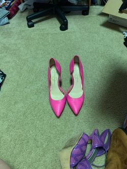Jessica Simpson Pink heels