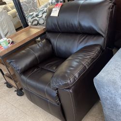Recliners for 399