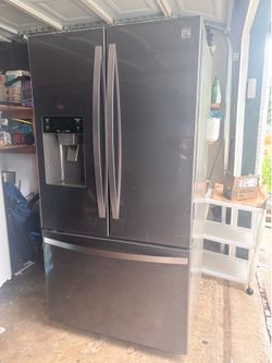 Refrigerator kemmore
