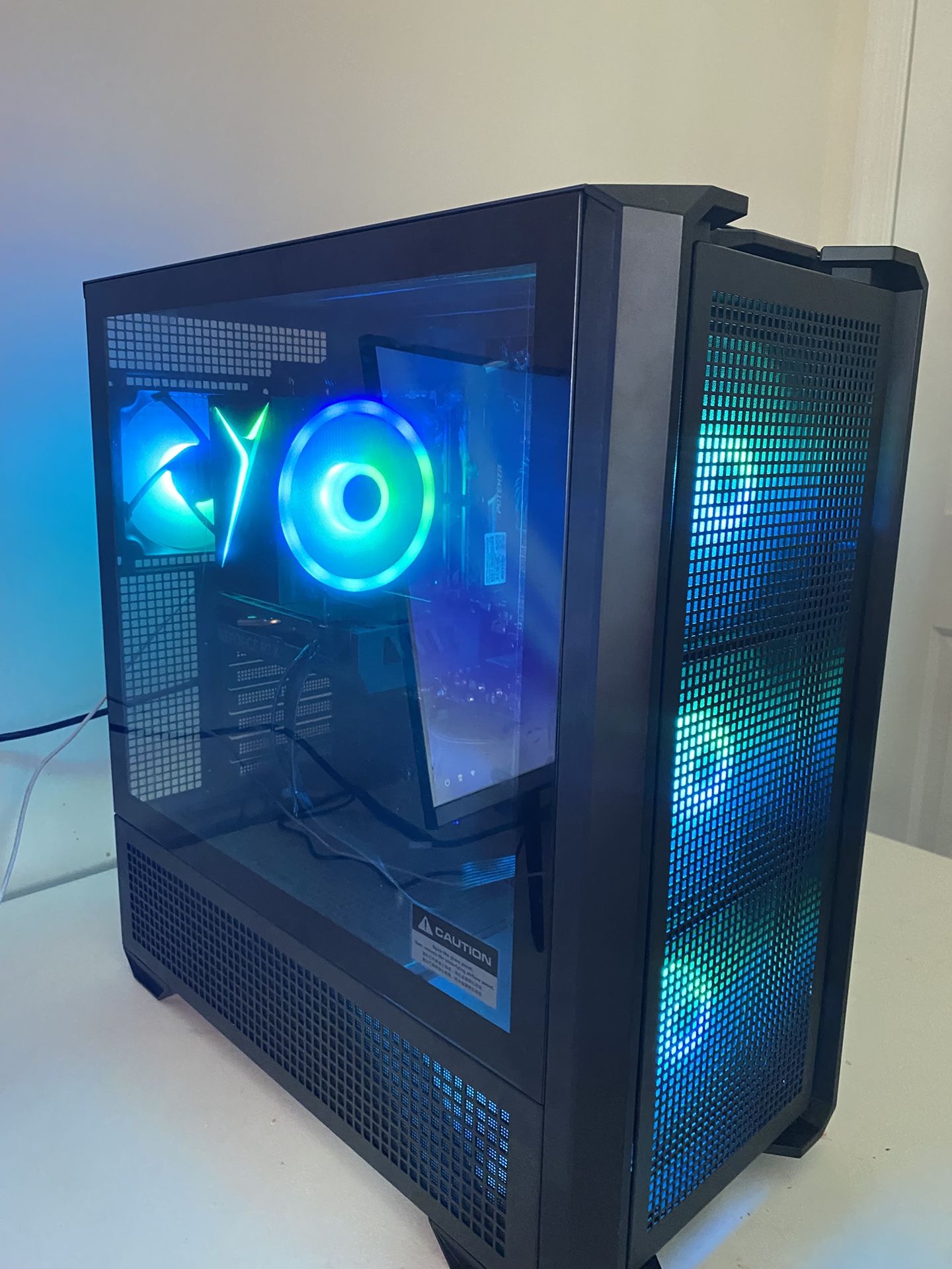 Cougar Black 800 | Gaming PC