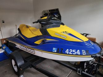 Jet ski
