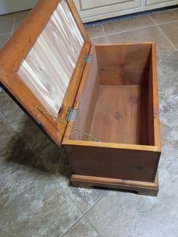 Small chest all wood was $45. Reduced to $35.00 in Donna inside the city not far from old 83