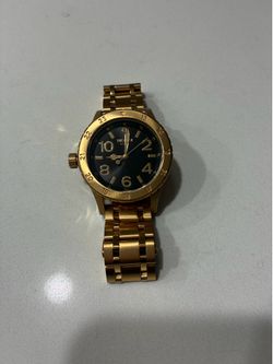 Nixon men watch