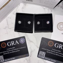 MOISSANITE STUDS FOR SALE