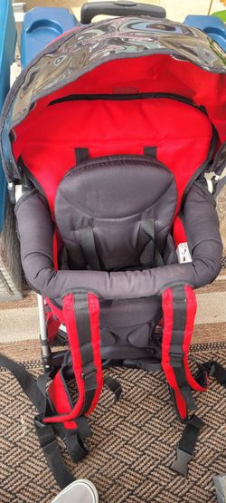Child carrier for hiking with Canopy