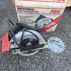SKILSAW Professional 7-1/4” Circular Saw