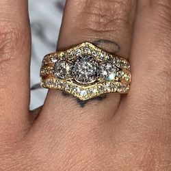14K yellow gold engagement ring