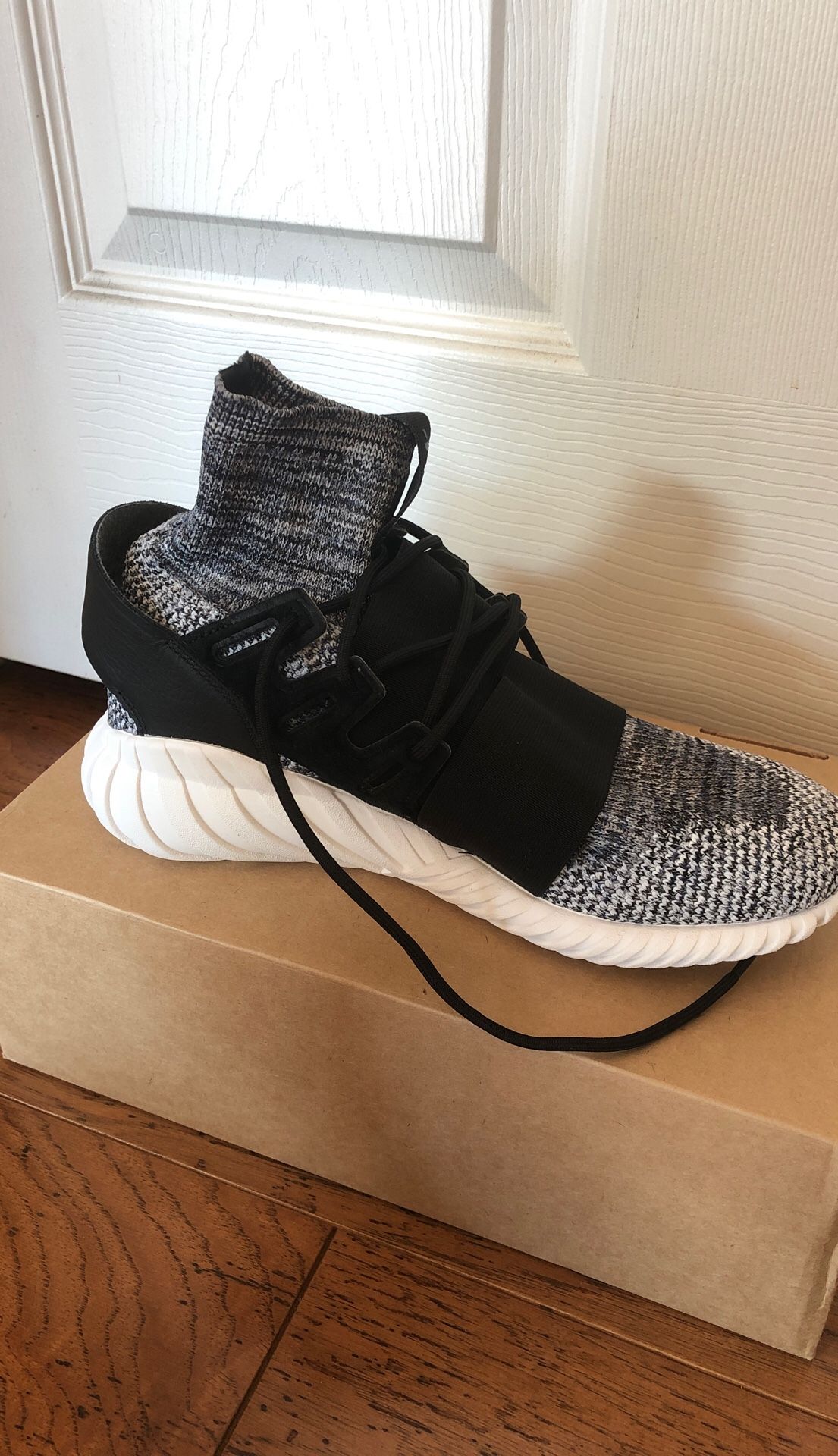 Women’s Adidas Tubular Doom - Size 6