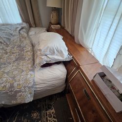 Bedroom Set & Living Room Furniture 