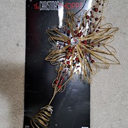 Free: Christmas Tree Topper