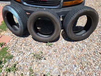 3 Used Goodyear Assurance Maxlife 265-60-R18