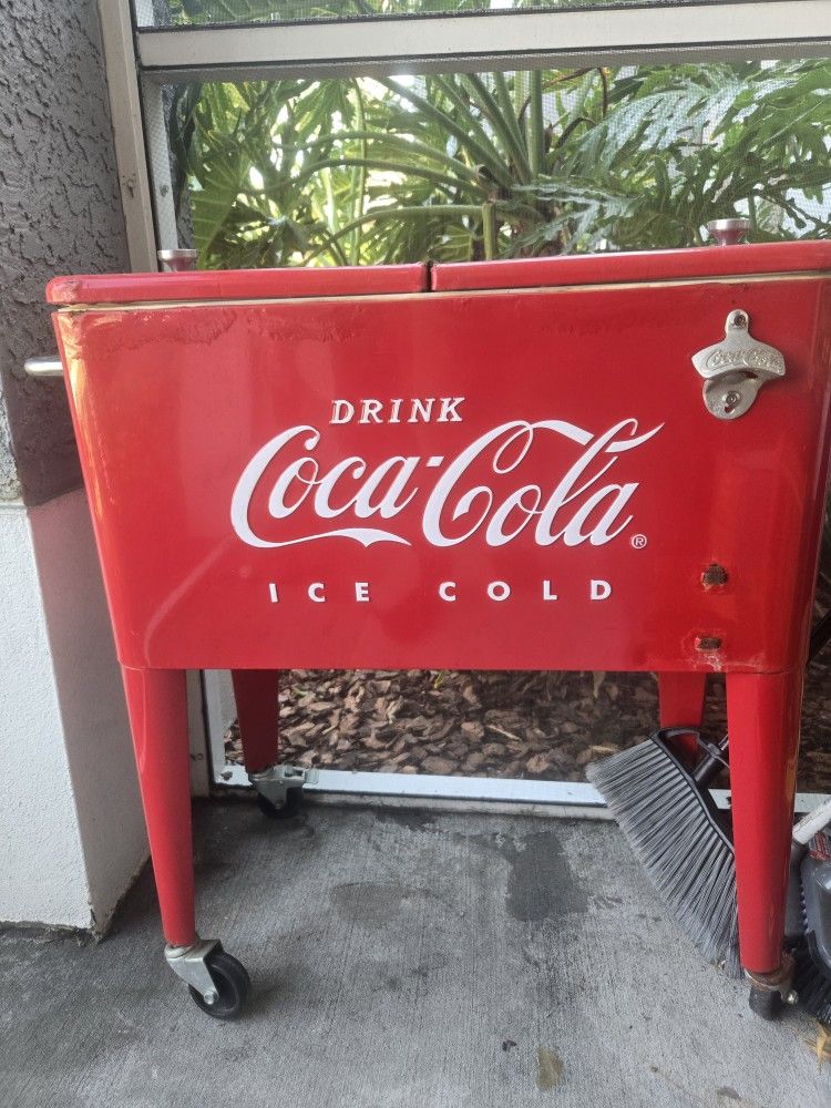Coca-Cola Classic Ice Chest On Wheels With Bottle Opener. Great For Patios And Barbecues.