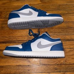 Air Jordan 1  Low  size 8.5
