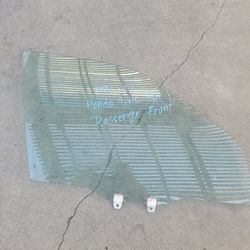 1996-00 Honda Civic 4dr Passenger Front Door Glass