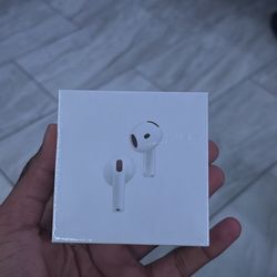 apple airpods 4 with active noise cancellation 