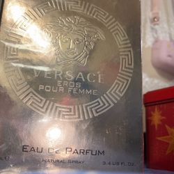 Versace Women Perfume