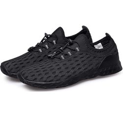 Water Shoes Size 10