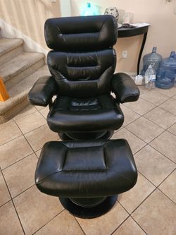 Vintage Lane Leather Chair and Ottoman