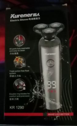 Kurener Electric Shaver for Men, Rechargeable Wet/Dry Shaver with Nose Trimmer Sideburns Trimmer