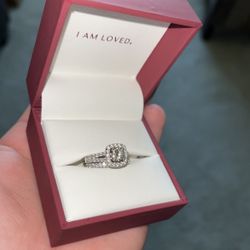 Engagement/Wedding Ring