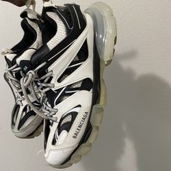 Balenciaga Tracks