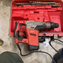 Milwaukee SDS-Max Rotary Hammer  