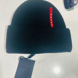 New Luxury Snowhat With Tags 