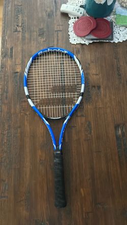 Babolat Eagle tennis racket, 105 sq in, 275g, 4 3/8, great for beginner & casual players