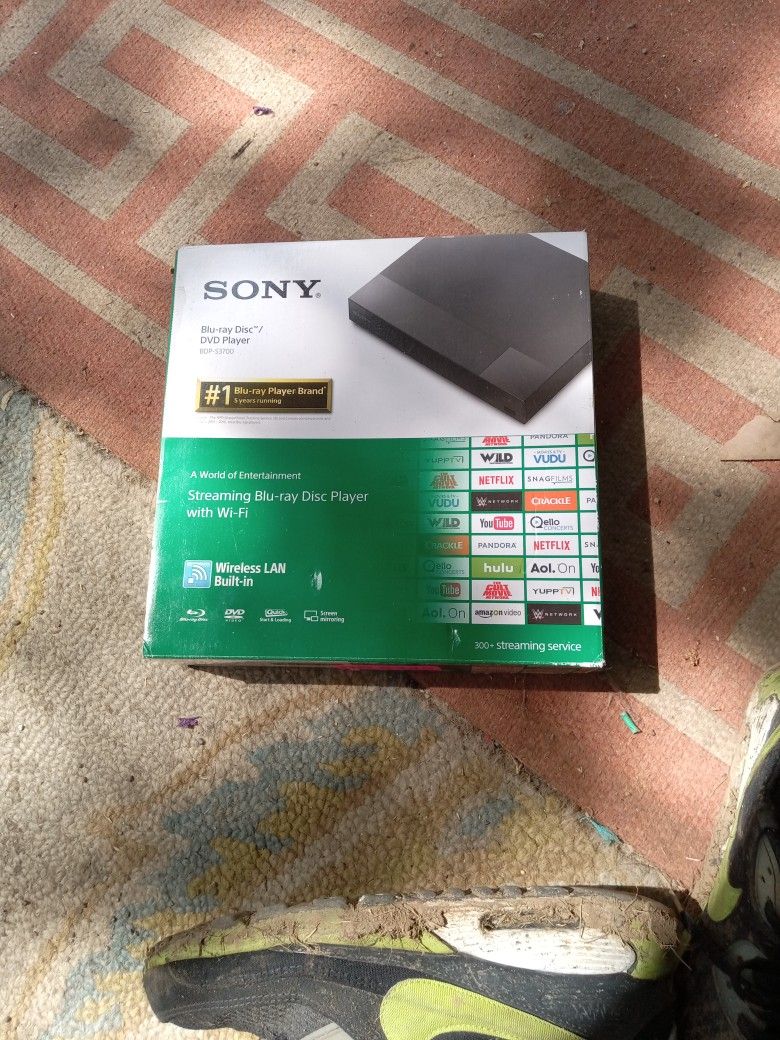 Sony Blu Ray/DVD Wifi Streaming Device
