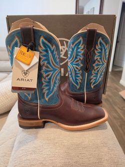 New Ariat Boots Size 8.5D and 9.5D