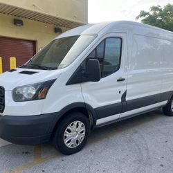 2015 Ford Transit