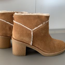 UGG Kaden Heeled Suede Woman’s Ankle Boots Size 7.5
