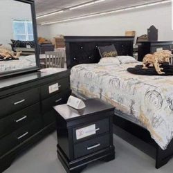 Amalia Black Panel Bedroom Set🚨Finance&Delivery Available