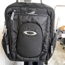 Oakley Tactical Gear Vertical Computer Bag  3.0