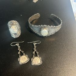 Vintage Sterling Sliver Jewlery Set 