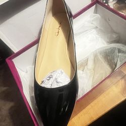 Women’s XYD Pointed Toe Patent Flats Size New Size 9